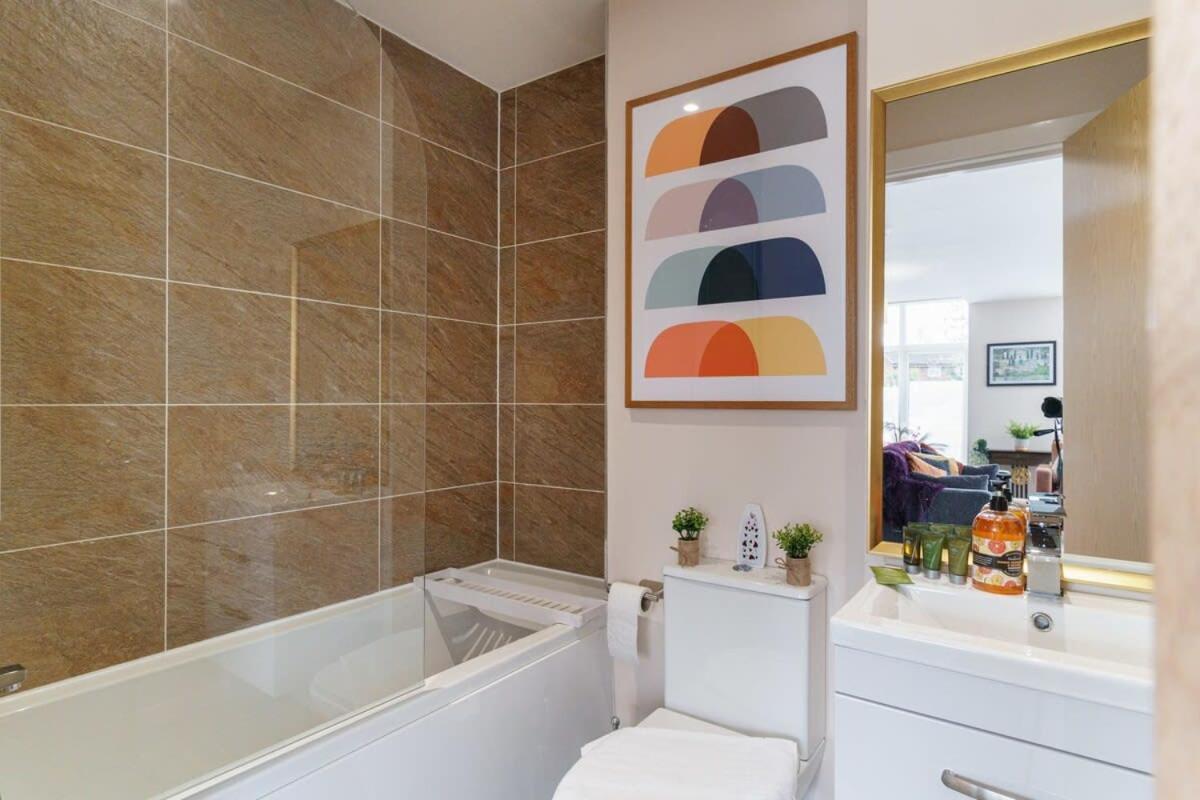 2 Bedroom Modern Apartment In 맨체스터 외부 사진